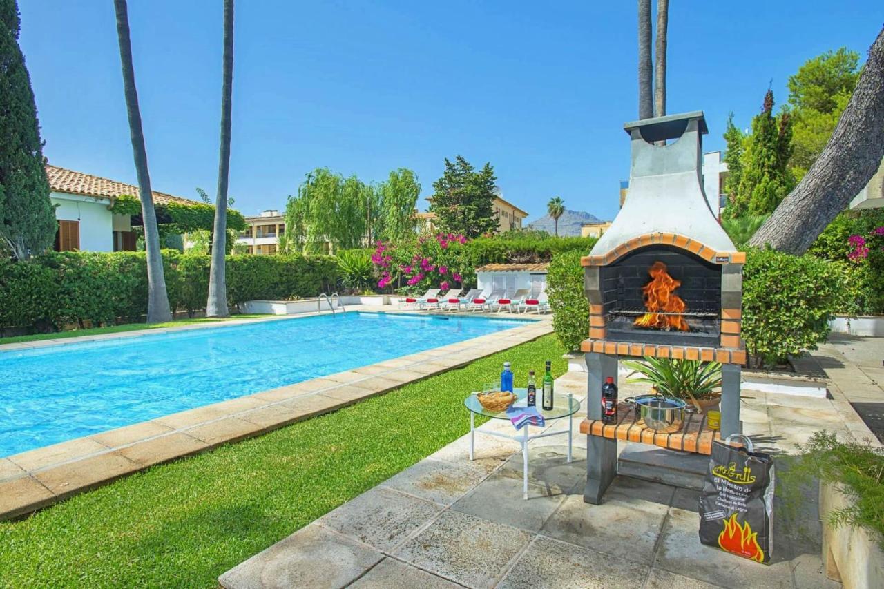 Beach Villa Can Ros By Sealand Villas Port de Pollença Exteriör bild