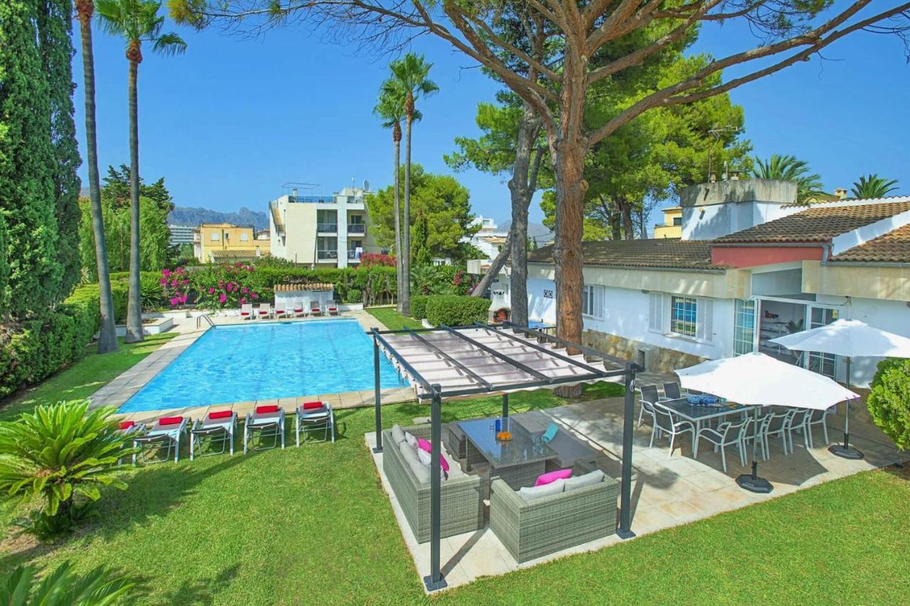Beach Villa Can Ros By Sealand Villas Port de Pollença Exteriör bild